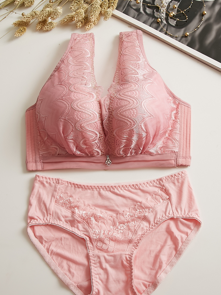 蕾絲滾邊無鋼圈背心款