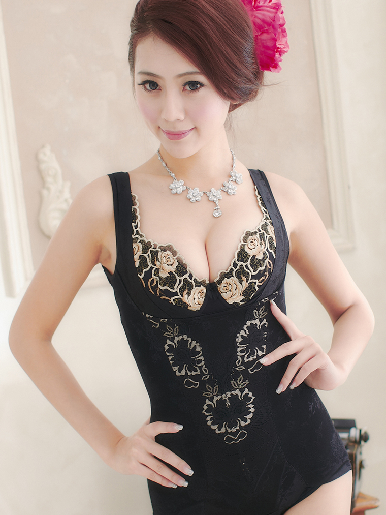 鎖邊無痕緹花刺繡調整塑身衣