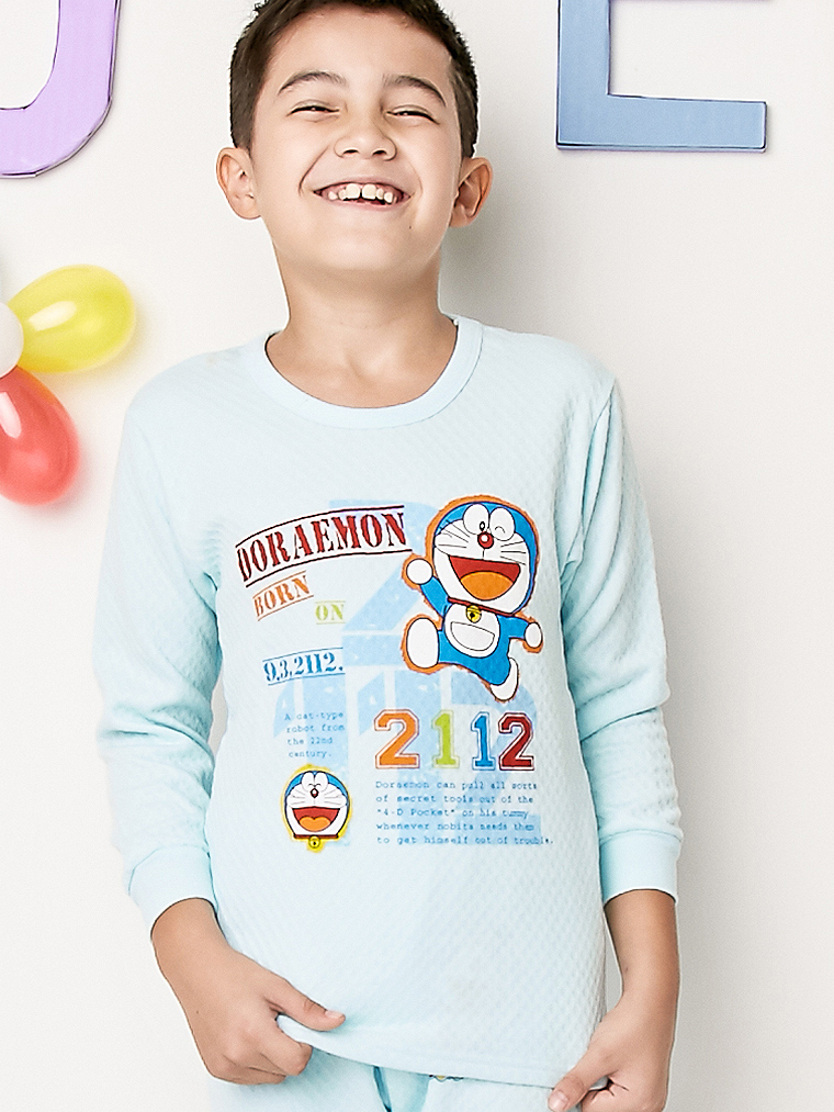 哆啦A夢。圓領童衛衣